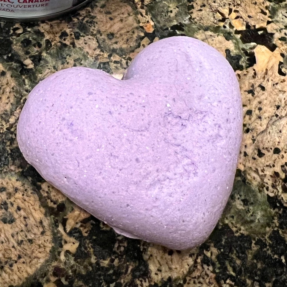 Jumbo Handmade All Natural Organic Bath Bomb (Bath Salts Inside)
